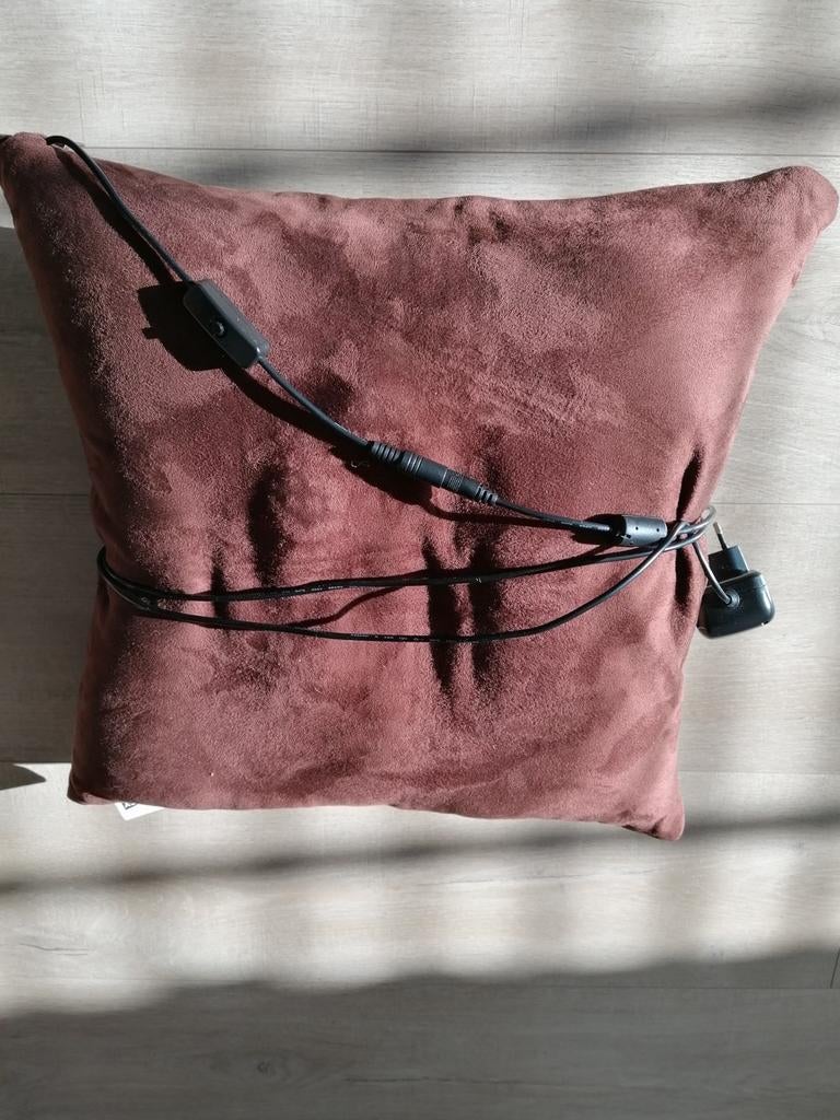 Massage kussen, Ophalen, Zo goed als nieuw, Massagestoel of Kussen