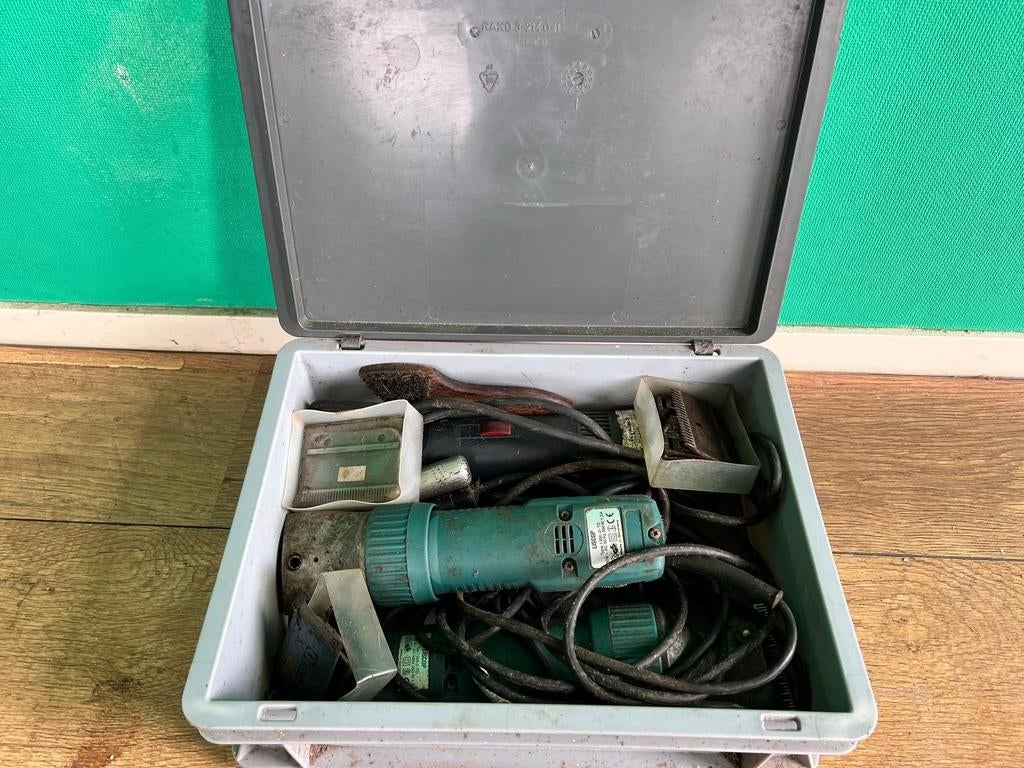 Oude scheerapparaten koeien/schapen, Ophalen, Gebruikt