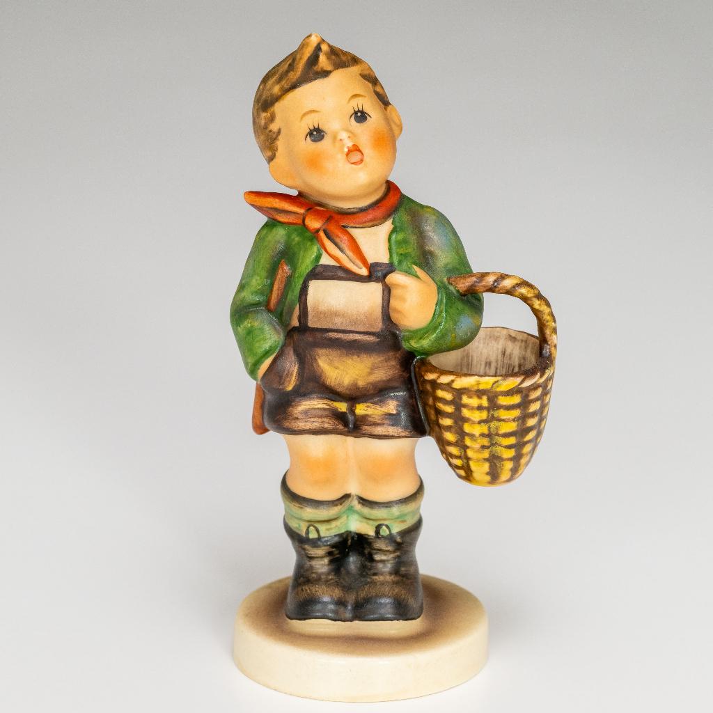 Hummel nr. 51 Dorfbub - Villageboy, Ophalen of Verzenden, Gebruikt, Hummel