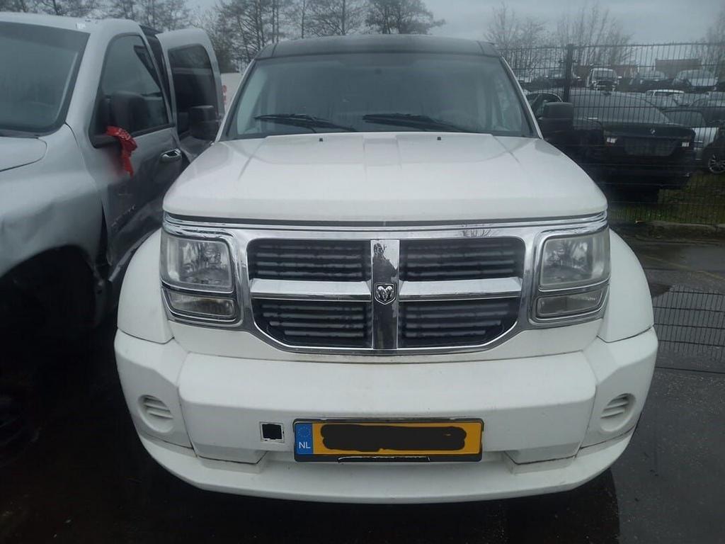 Dodge Nitro 2.8 CRD SUV benzine 2008 sloopvoertuig, Gebruikt, -, -, Ophalen of Verzenden