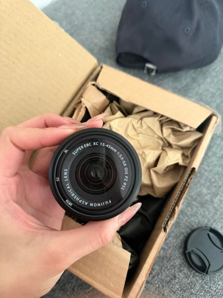 Fujinon XC 15-45mm, Ophalen of Verzenden, Zo goed als nieuw, Standaardlens