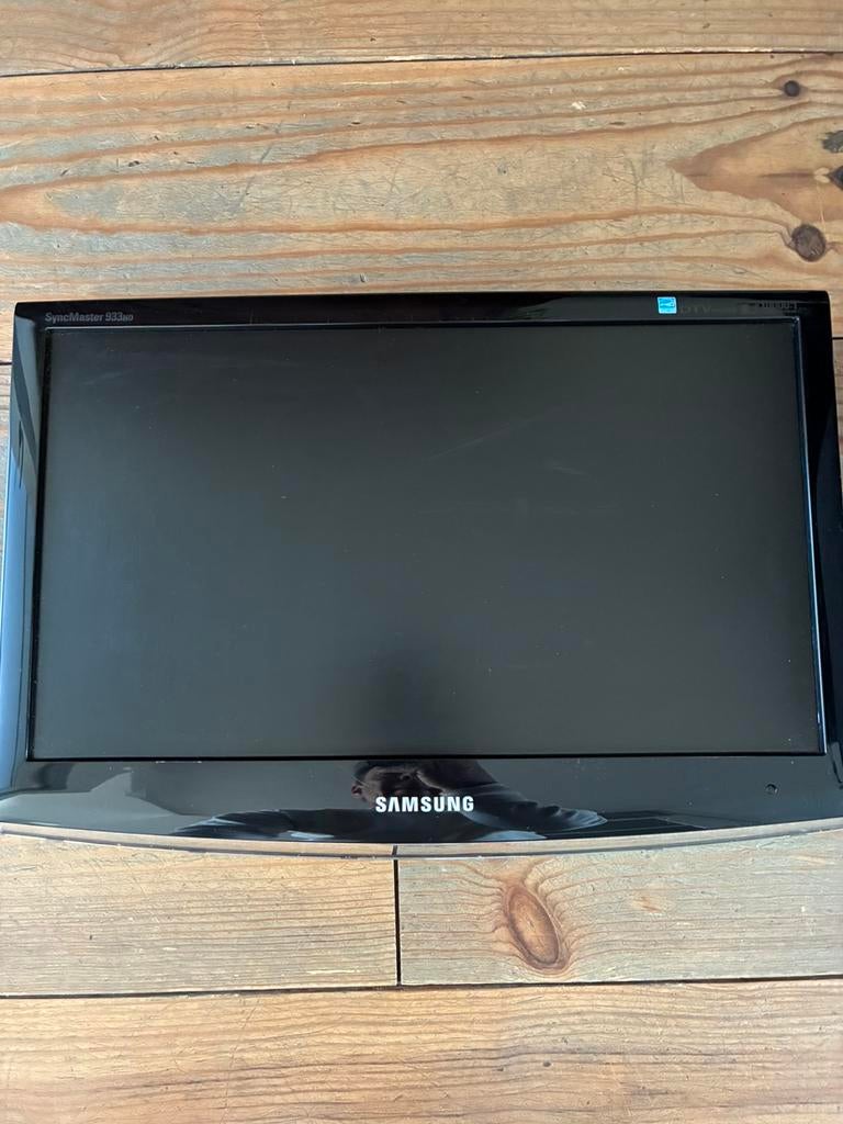 Samsung SyncMaster 933hd inclusief ophangbeugel, Computers en Software, Monitoren, Ophalen of Verzenden, Ingebouwde speakers, HDMI