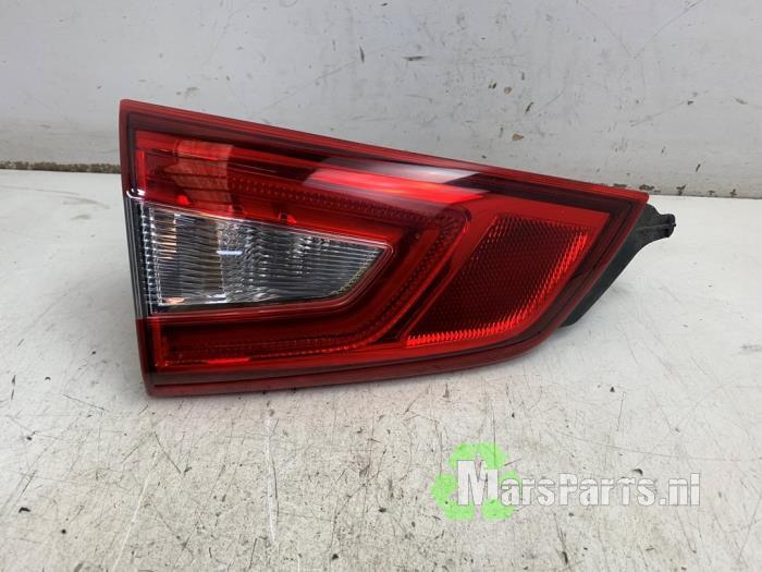 Achterlicht links van een Nissan Qashqai, Auto-onderdelen, Verlichting, Gebruikt, -, -, Ophalen of Verzenden