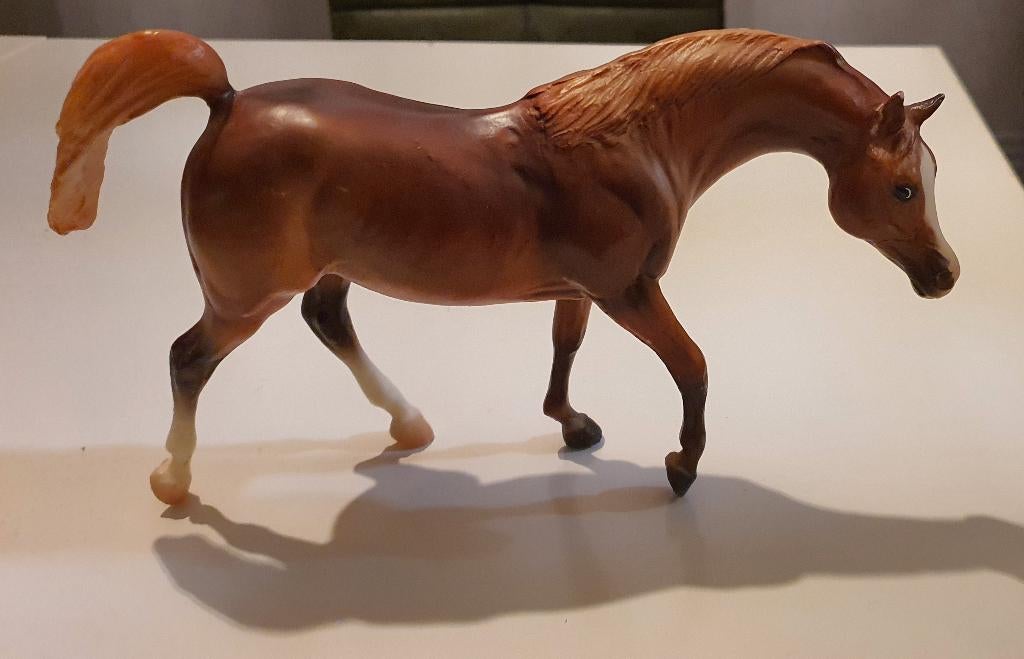 Breyer Classic Arabian Chesnut, Verzamelen, Ophalen of Verzenden, Gebruikt, Paard, Beeldje of Figuurtje
