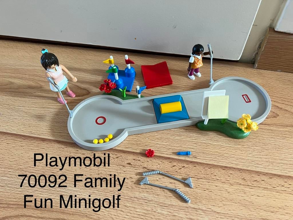 Playmobil familie fun minigolf 70092, Ophalen of Verzenden, Zo goed als nieuw, Complete set