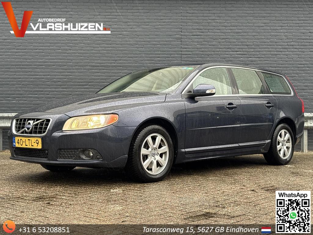 Volvo V70 2.0 D3 Kinetic Automaat | Leder | Climate | Cruise, Auto's, Euro 5, Stof, Gebruikt, Blauw
