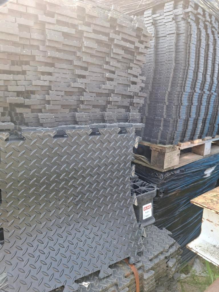 60 m2 pvc garage tegels kliktegels werkplaats vloer NIEUW, Tuin en Terras, Terrasdelen en Vlonders, Nieuw, Ophalen