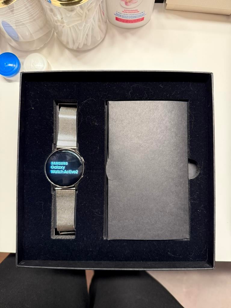 Samsung galaxy watch active 2 - Special edition, Ophalen of Verzenden, Zo goed als nieuw, Staal, Overige merken