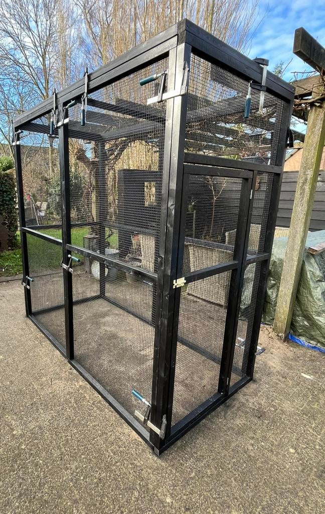 Nieuwe zwarte houten volières, Dieren en Toebehoren, Vogels | Hokken en Kooien, 4221LV, Info@vandoorntimmerwerken.com, Nieuw, Ophalen of Verzenden