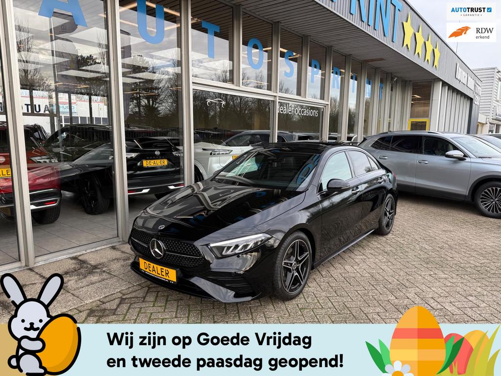 Mercedes-Benz A-klasse 200 AMG Line / PANORAMADAK / VOL VOL, Gebruikt, Leder en Stof, Adaptive Cruise Control, Bedrijf