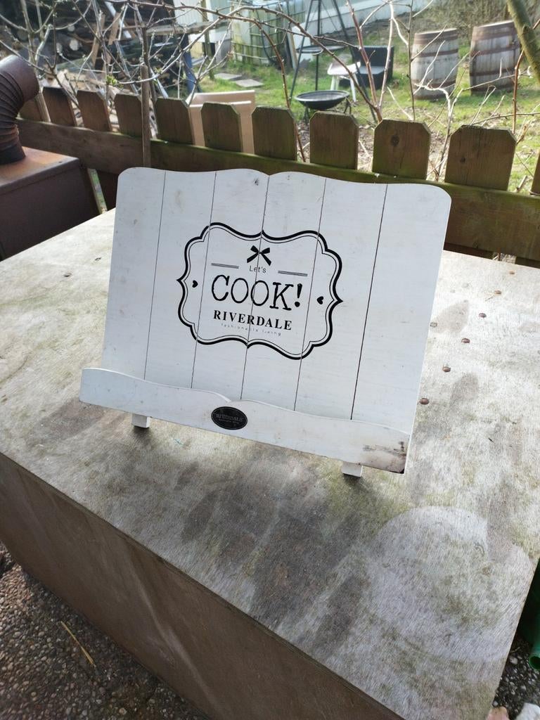 Riverdale kookboekstandaard, Ophalen of Verzenden, Gebruikt