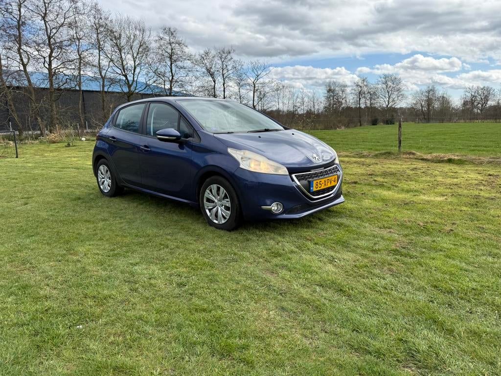 Peugeot 208 1.4 VTI Enfy 70KW/95PK 5-D 2012 Blauw, Auto's, Voorwielaandrijving, Euro 5, Stof, 40 €/maand
