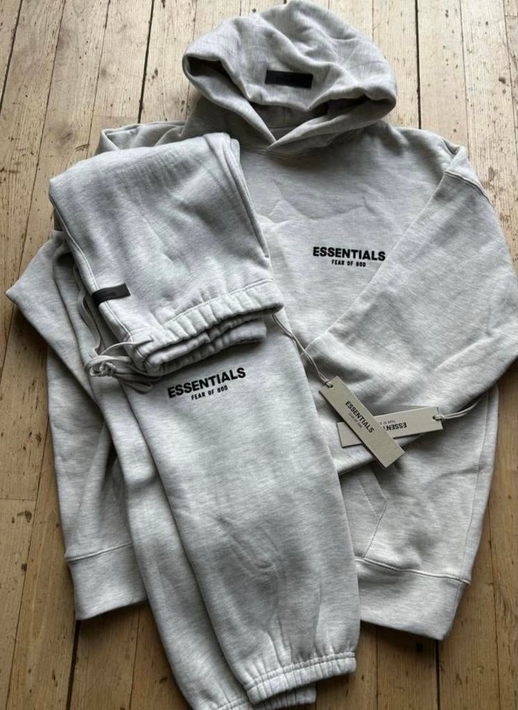 Essentials trainingspak wit - Nieuw Nooit gedragen xxs-xxl, Ophalen of Verzenden, Nieuw