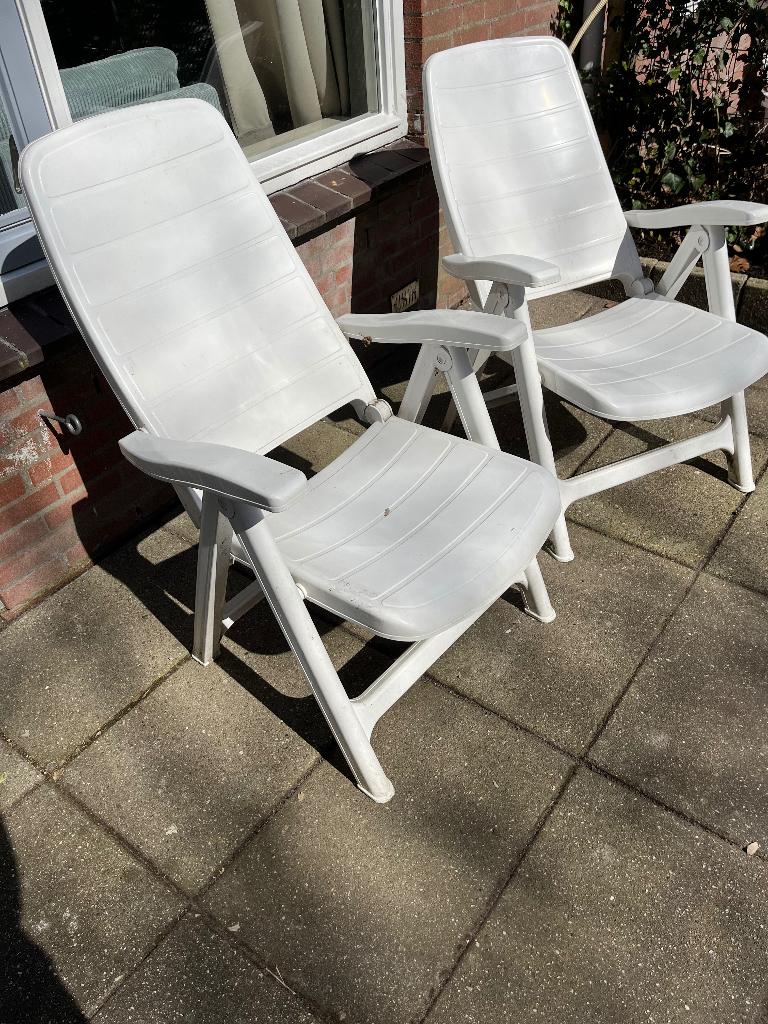 Gratis tuinstoelen, Ophalen, Gebruikt, Plastic, Inklapbaar