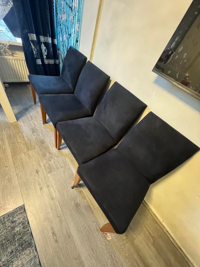 Witte  hoogglans Eettafel met stoelen, 100 tot 150 cm, Zo goed als nieuw, Metaal, Rechthoekig