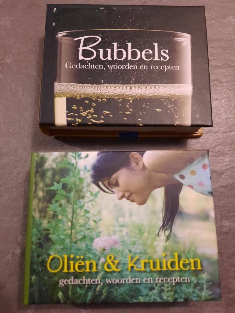 1 Oliën en kruiden 2. Bubbels NIEUW samen voor, Ophalen of Verzenden, Nieuw