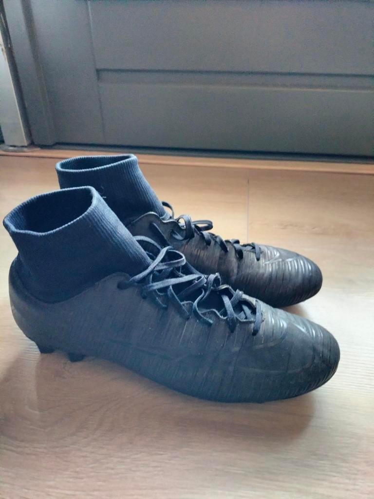 Nike mercurial voetbalschoen, Nike, Ophalen of Verzenden, Zo goed als nieuw, Sportschoenen