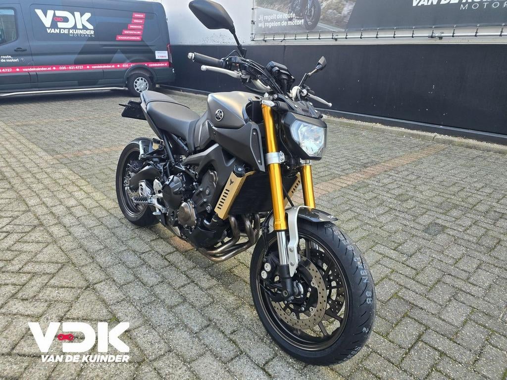 YAMAHA MT 09 ABS (bj 2015) - foto 2