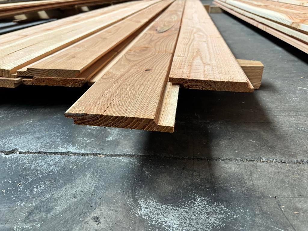 Douglas chanelsiding | 145 x 18 x 5000 mm |