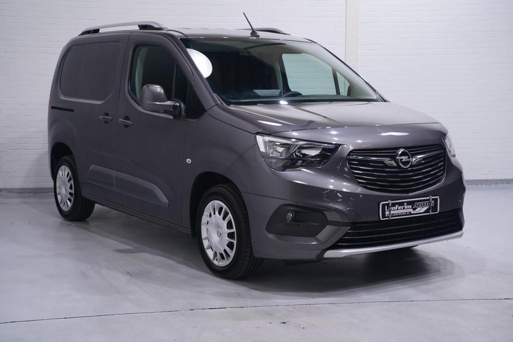 Opel Combo 1.5D 130 pk L1H1 Edition Navi, Camera, NAP Slecht, Voorwielaandrijving, Stof, Gebruikt, 4 cilinders