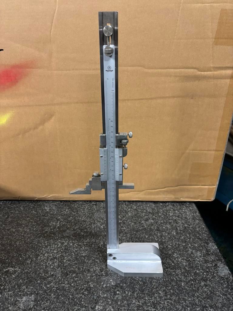 Meetgereedschap mitutoyo schuifmaat krasblok hoogtemeter, Doe-het-zelf en Verbouw, Ophalen, Zo goed als nieuw