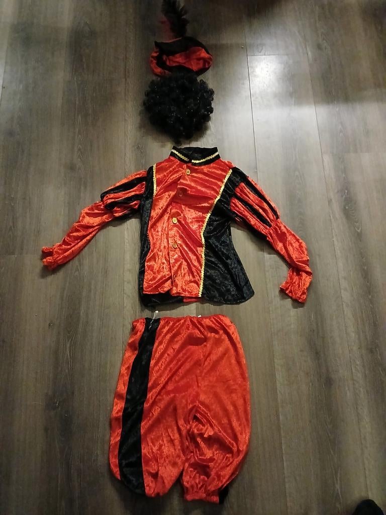 Pietenpak - Maat 134/140 (9 jaar), Ophalen of Verzenden, Zo goed als nieuw, 134 t/m 140, Jongen of Meisje