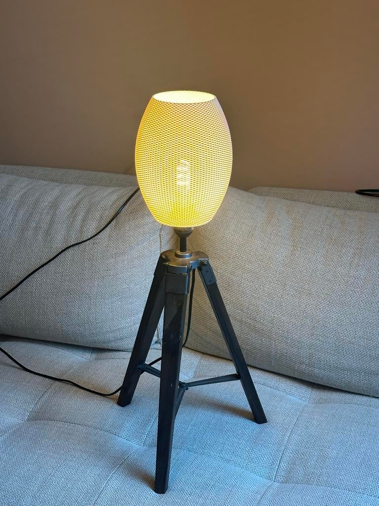 Stijlvolle Tripod Vloerlamp 3D geprint, Ophalen of Verzenden, Zo goed als nieuw, Hout, Minder dan 100 cm