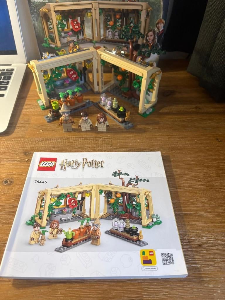 LEGO Harry Potter 76445 Hogwarts Castle: Herbology Class, Kinderen en Baby's, Speelgoed | Duplo en Lego, Ophalen of Verzenden