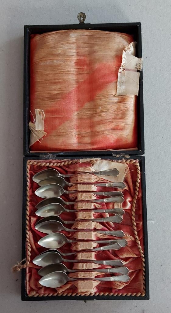 Antiek cassette 12 borrellepeltjes GERO ALPACCA, Ophalen of Verzenden