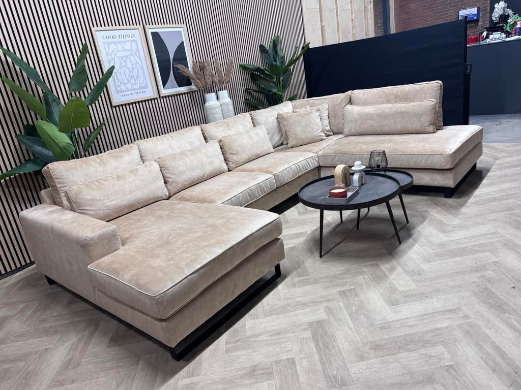 ZGAN Hotel Chique Velvet Velours U-Bank - Beige - 365cm, Ophalen, -, Velvet Velours U-Bank / Hoekbank Beige Hotel Chique Eric Custer