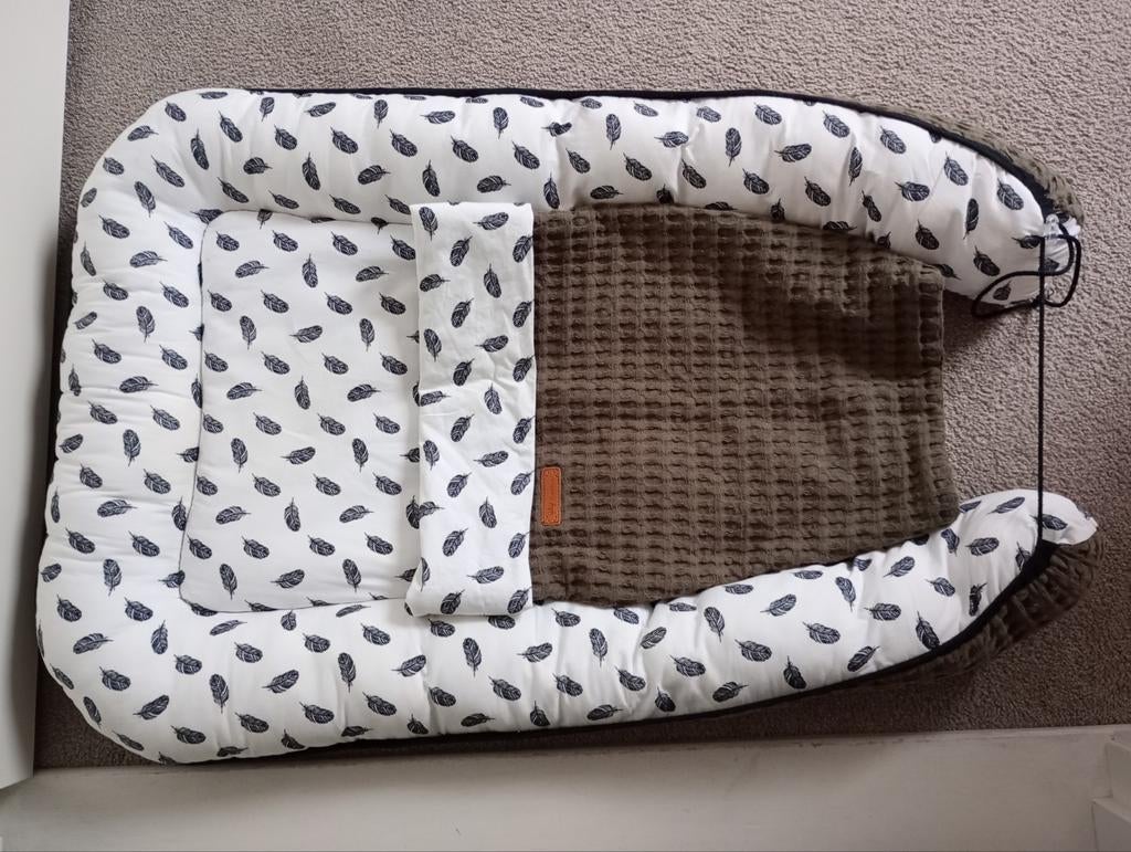 Babynestje, herfst groen., Ophalen of Verzenden, Zo goed als nieuw, Handgemaakt