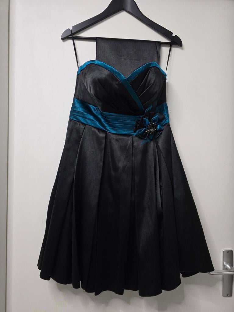 Zwart/blauwe cocktail-jurk., Maat 38/40 (M), Zwart, Cocktailjurk, Ophalen of Verzenden