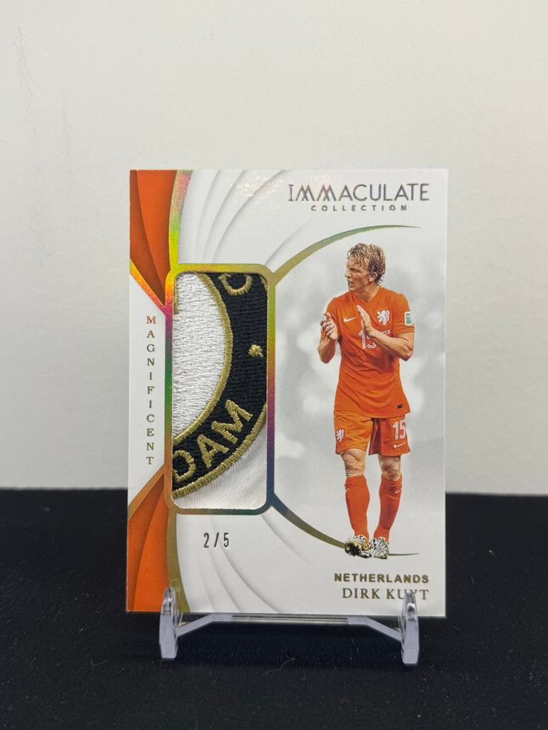 Dirk Kuyt Magnificent Patch 2/5 - Panini Immaculate 2018/201, Verzamelen, Sportartikelen en Voetbal, Nieuw, Spelerskaart, Feyenoord