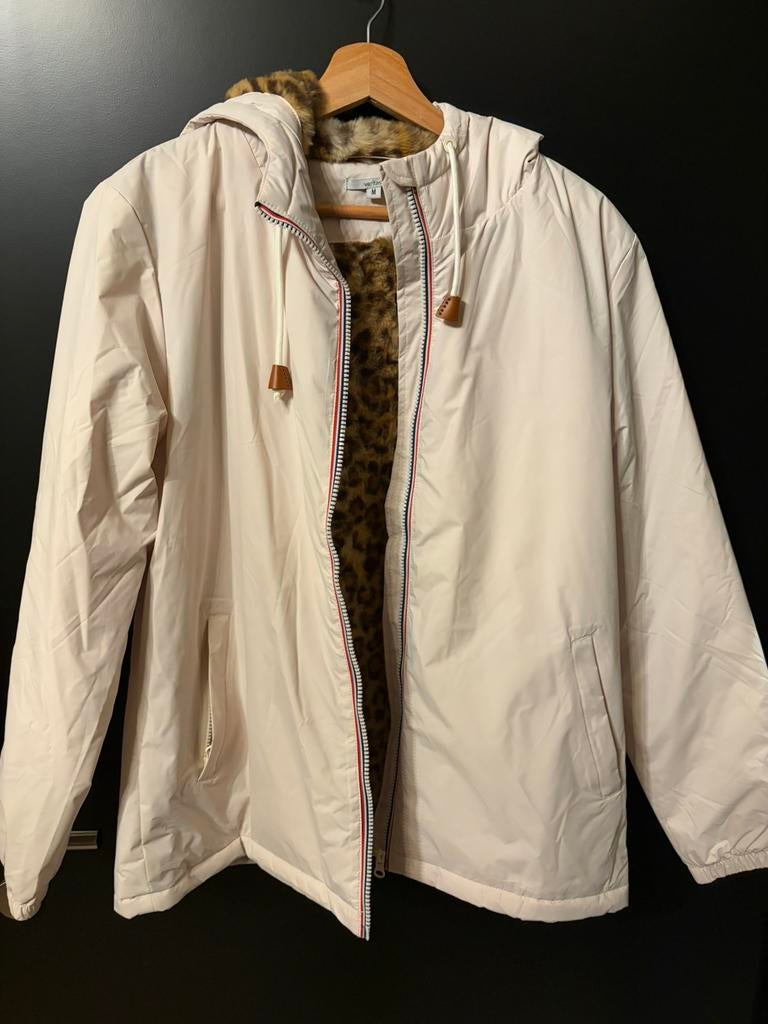 Jas Veritas, Ophalen of Verzenden, Zo goed als nieuw, Zwart