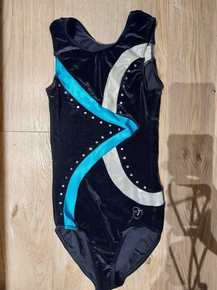 Turnpakjes van TT-gymnastics V500 (maat 152, 128), Sport en Fitness, Turnen, Zo goed als nieuw, Turnpak(je), Kindermaat 122 t/m 140