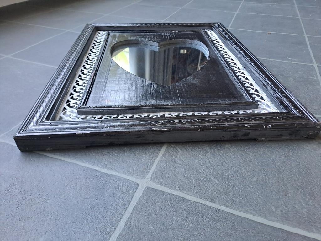 Mooie spiegel met hartvorm, Huis en Inrichting, Woonaccessoires | Spiegels, Minder dan 50 cm, Gebruikt, Ophalen of Verzenden, N.v.t