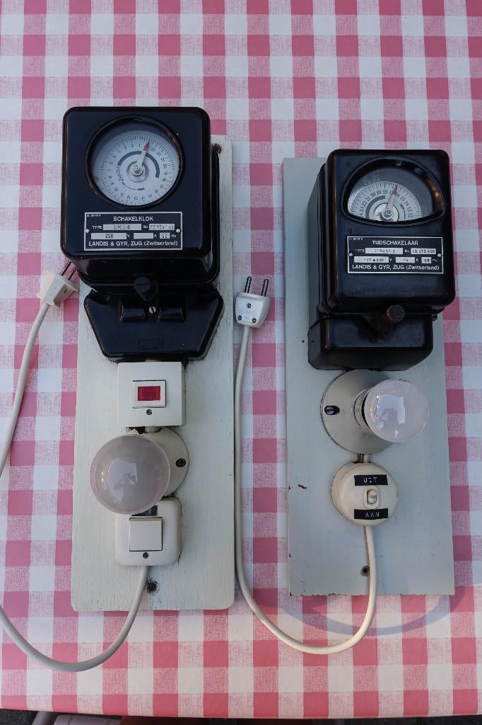 tijdschakelaar - schakelklok op licht landis & gyr. 249, Ophalen of Verzenden, Overige typen