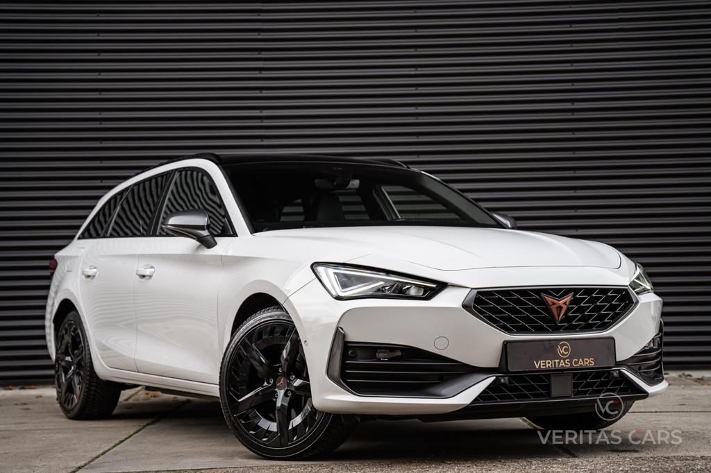 Cupra Leon ST 1.4 e-Hybrid 245PK|BTW|Camera|Carplay|Drive Pr, Gebruikt, 4 cilinders, Leon, Wit