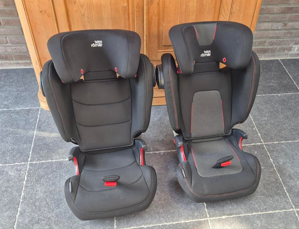 Britax Römer kidfix III M (Groep2/3), Ophalen, Zo goed als nieuw, Kinderwagen of Buggy