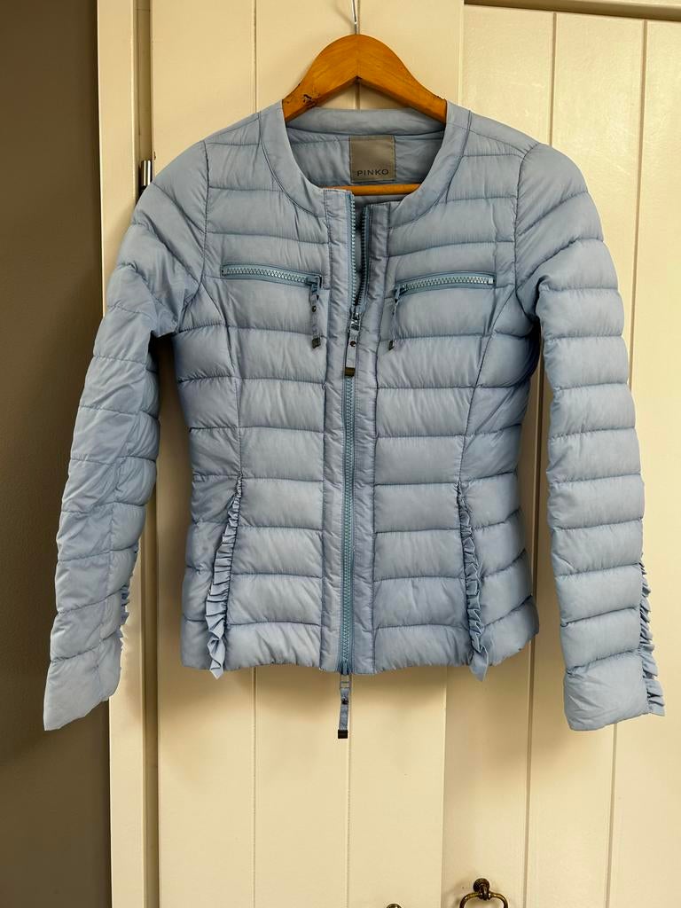 Pinko lichtblauwe zomerjas maat xs, Kleding | Dames, Ophalen of Verzenden, Zo goed als nieuw, Maat 34 (XS) of kleiner, Blauw