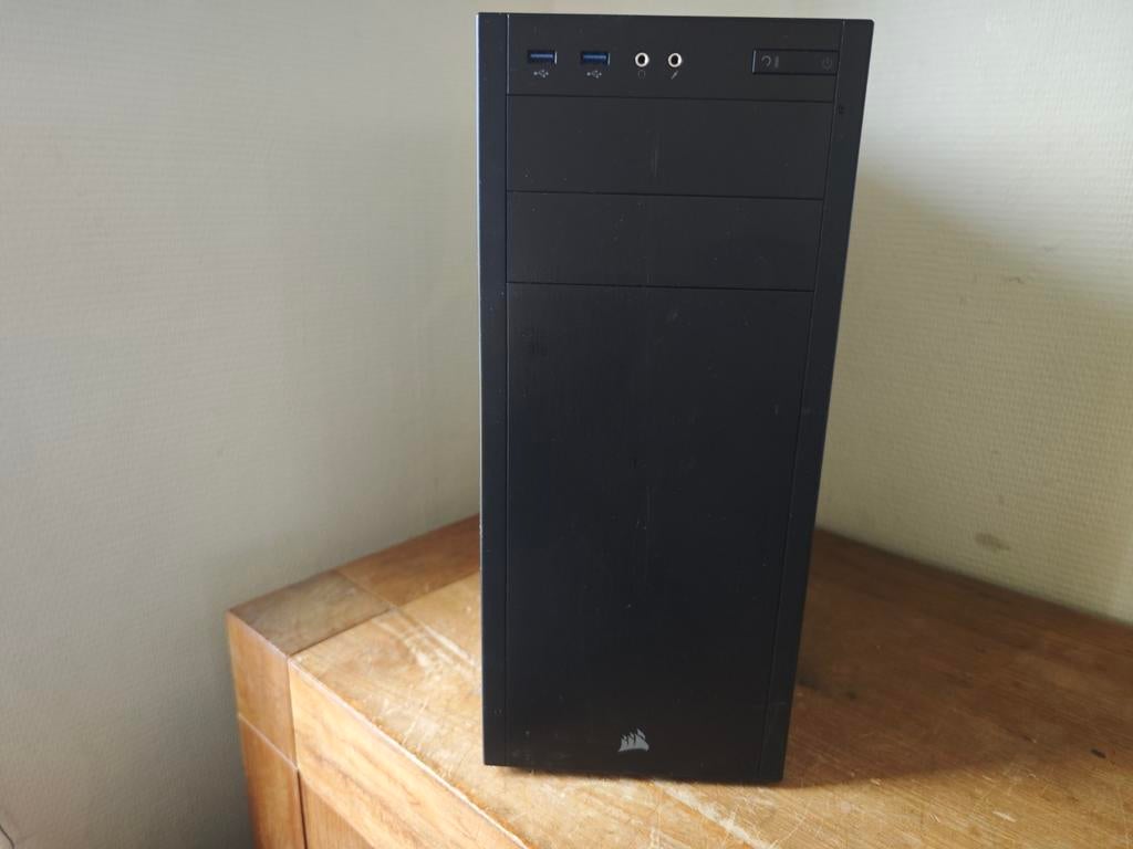 Game PC Ryzen 2400G GTX 1060 8GB DDR4 256GB M2 SSD 2TB HDD, Overige merken, 8 GB, Virtual Reality, Zo goed als nieuw