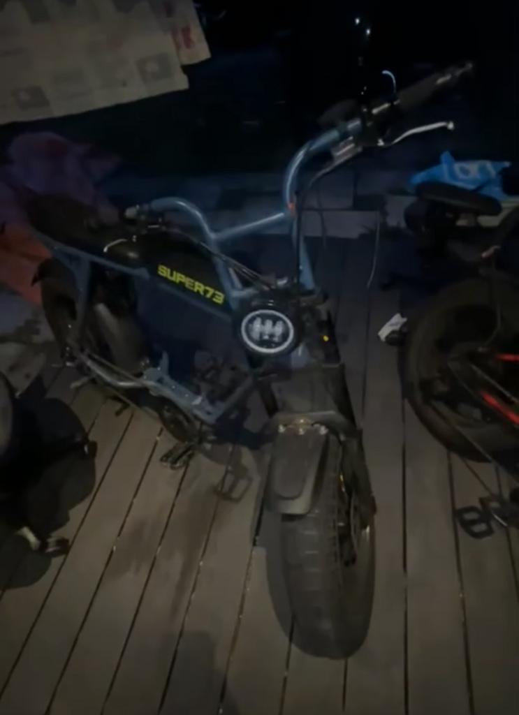 Super 73 S2 met kapotte accu, Ophalen of Verzenden, Zo goed als nieuw