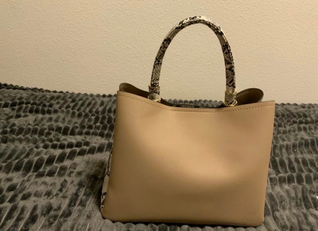 Bessie handtas met slangenprint details, Ophalen of Verzenden, Gebruikt, Beige, Handtas