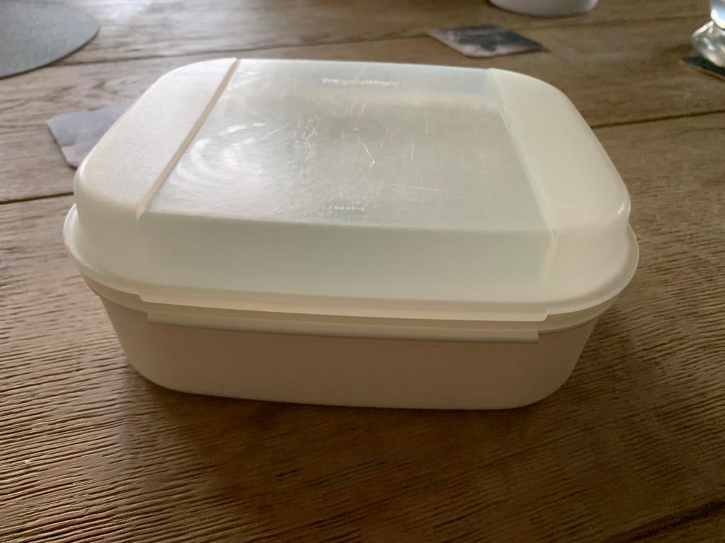 Variadoos / zoetdoos tupperware creme, Gebruikt, Tupperware, Ophalen of Verzenden, Crème