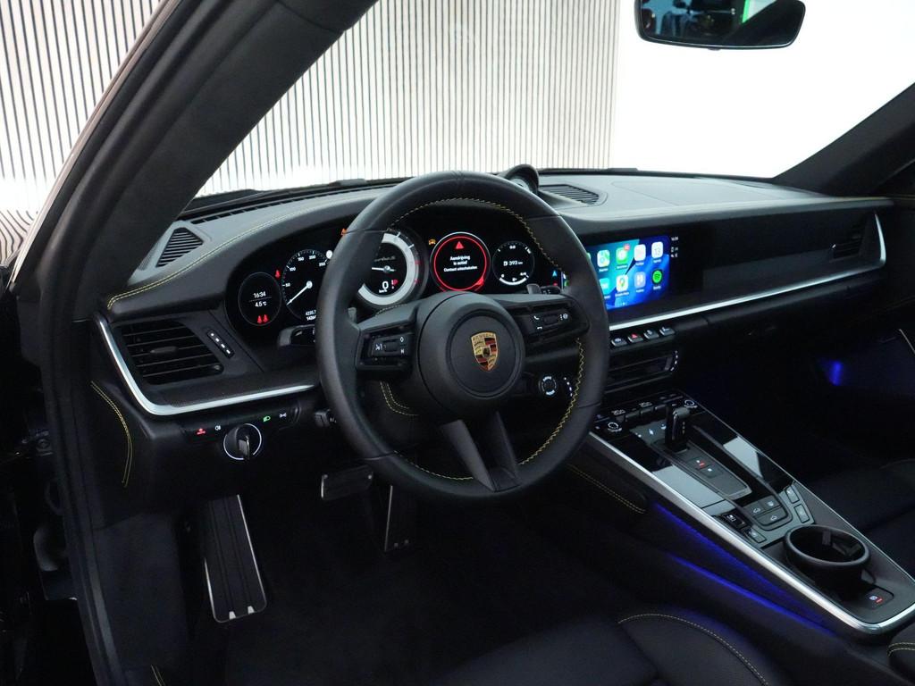 Porsche 911 Turbo S 3.8 650pk |dealer onderhouden|Aero-pakke, Automaat, Gebruikt, 4 stoelen, Zwart