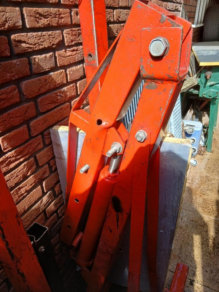 Motor takel 2 ton, Auto diversen, Ophalen of Verzenden, Gebruikt, Hydraulisch, Garagekrik