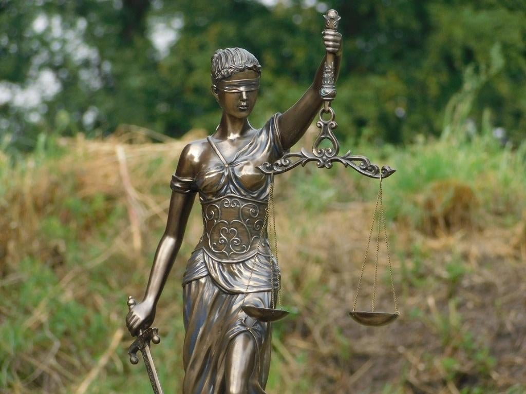 Groot beeld van Vrouwe Justitia, brons-look, heel mooi!, Ophalen of Verzenden, Nieuw, Mens
