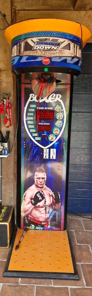 WWE Smackdown Boxer Arcade Machine - Brock Lesnar, Verzamelen, Automaten | Overige, Ophalen of Verzenden, Gebruikt