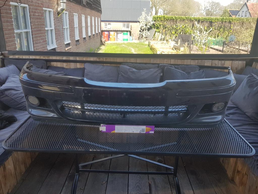 BMW 5 serie e39 m5 voor bumper, Auto-onderdelen, Carrosserie en Plaatwerk, Ophalen, Gebruikt, Voor, Bumper