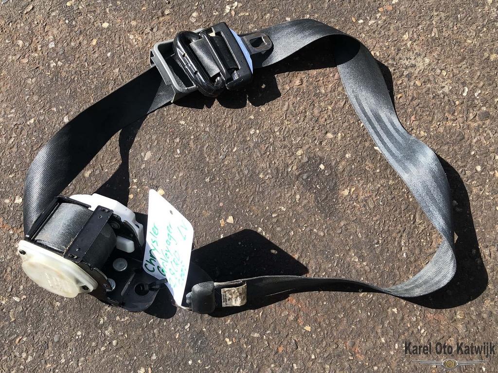 Gordel Linksvoor Chrysler Voyager / Grand Voyager 2004-2008, Gebruikt, -, -, Ophalen of Verzenden